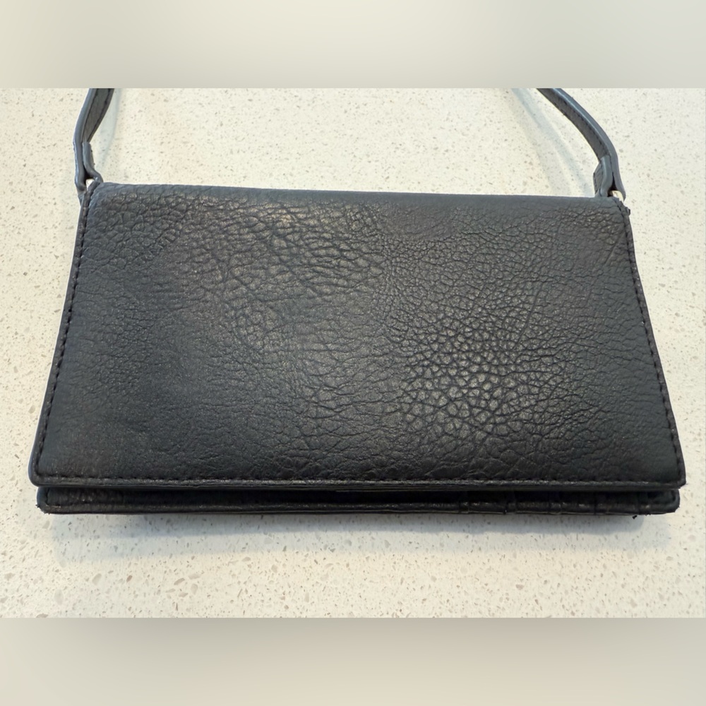 Classic Black Crossbody Wallet Bag - Unbranded
